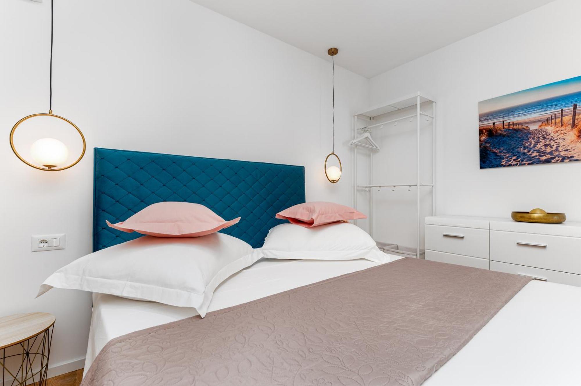 Seaview Apartments Nives Brela Habitación foto
